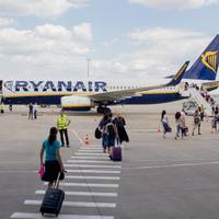 Рейс Ryanair вилетів з Борисполя без 13 пасажирів: групу дітей лишили в аеропорту